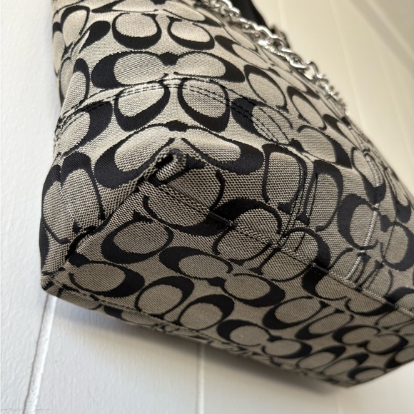 Coach Signature Hadley Tote Bag - Picture 5 of 12